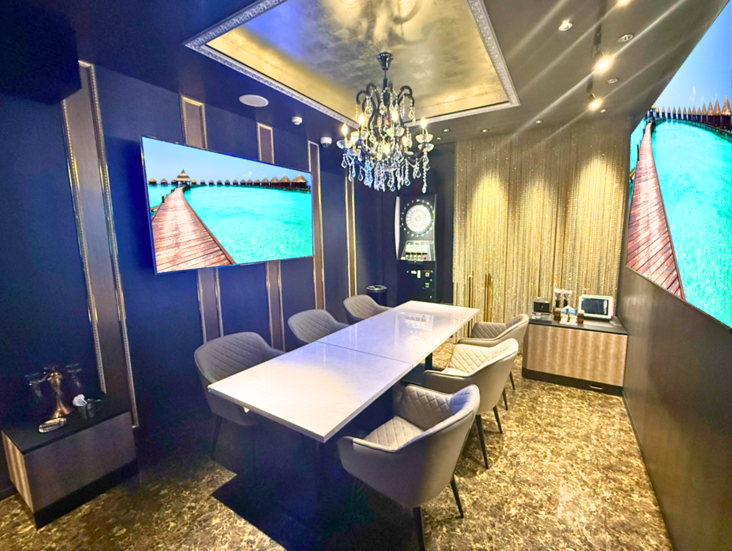 LEGEND（レジェンド）室内写真